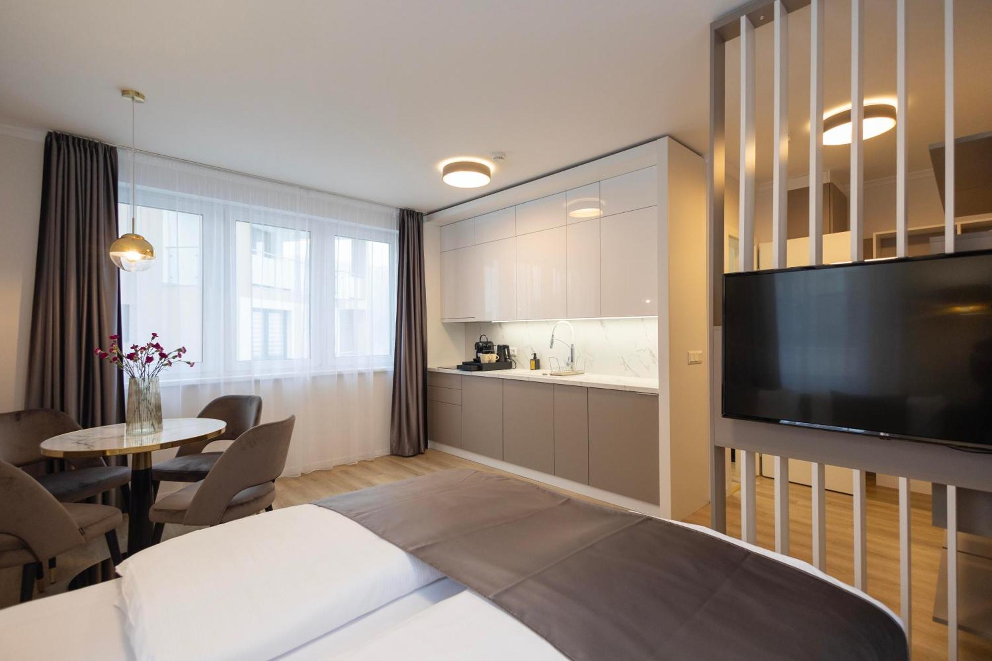 إيغيرسولوك Salt Hill Premium Apartments المظهر الخارجي الصورة